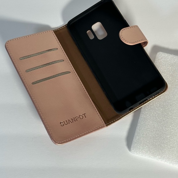 Cell Phone Case - Picture 4 of 6